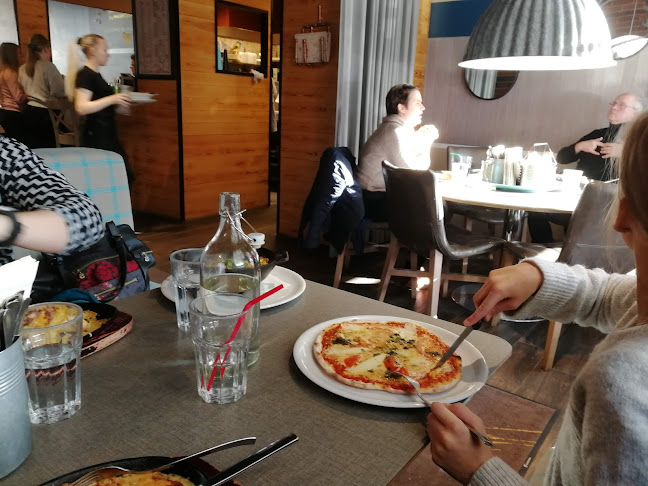 http://www.pizzeriacapero.net/