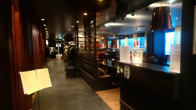 Opinii despre Oskarin Kellari în Oulu - Ravintola-ala