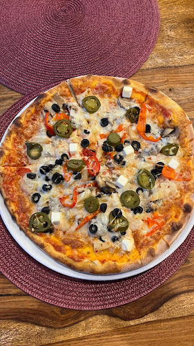 Comments and reviews of Ella Grill