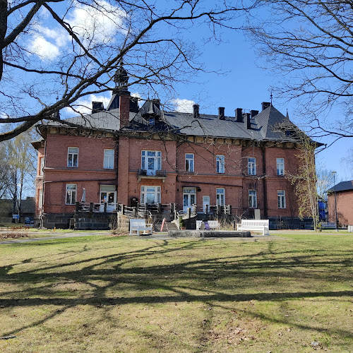 Kartanokahvila Mielihyvin - Ravintola-ala