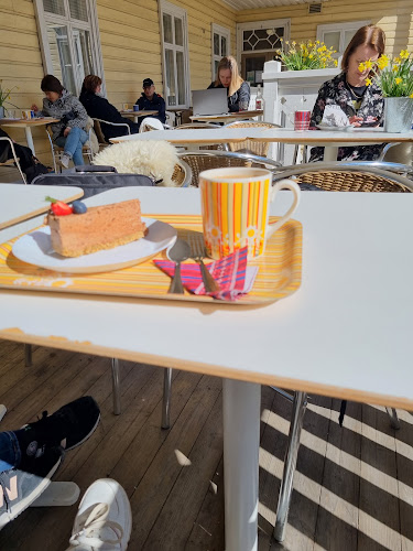Opinii despre Kauppaneuvoksen kahvila în Joensuu - Ravintola-ala