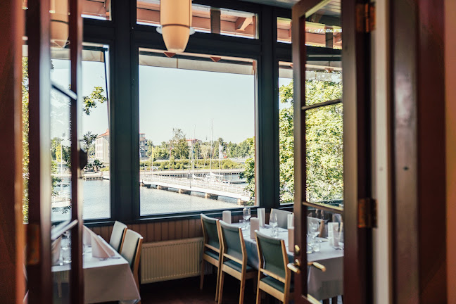 Opinii despre Ravintola Wanha Kasino în Savonlinna - Ravintola-ala