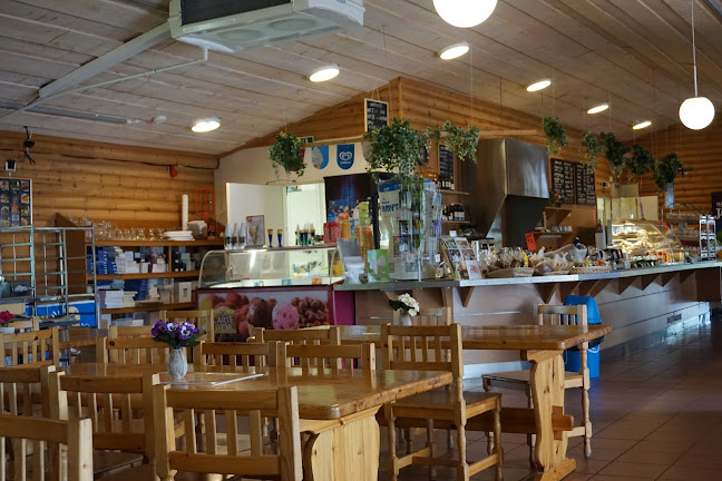 Comentarii opinii despre Kahvila-Ravintola Karhunpesä