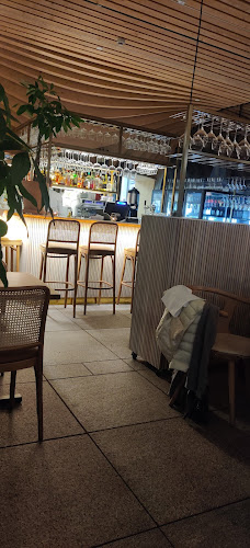 Comentarii opinii despre Agnes Bar & Restaurant