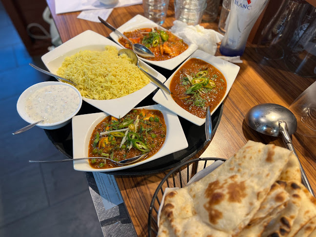 Comments and reviews of Curry Leaf