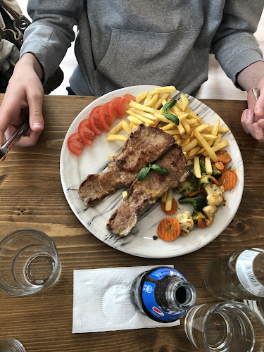 Opinii despre Madez Lounge în Kokkola - Ravintola-ala