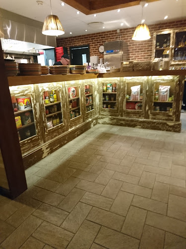 Classic Pizza Restaurant - Ravintola-ala