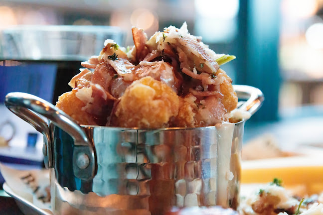 Opinii despre The Oak Barrel Irish Pub în Vantaa - Ravintola-ala