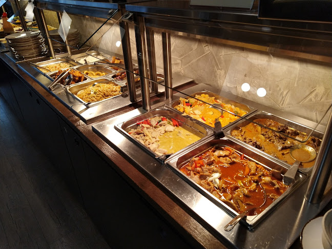Thai & Laos Restaurant Open Times