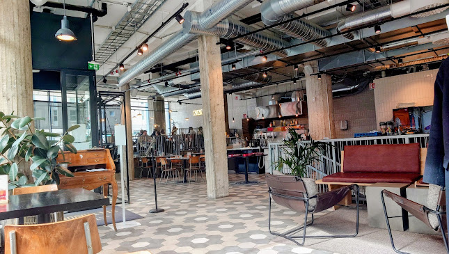 Opinii despre Pizzeria Via Tribunali Kallio în Helsinki - Ravintola-ala