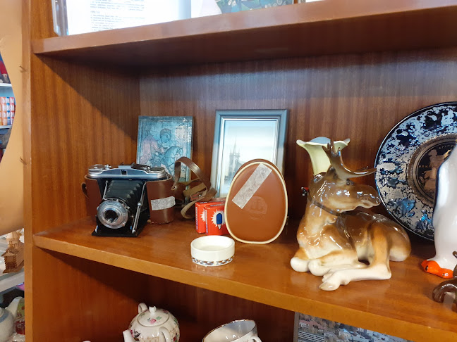 Opinii despre Kirpputori Alihinta în Somero - Ravintola-ala