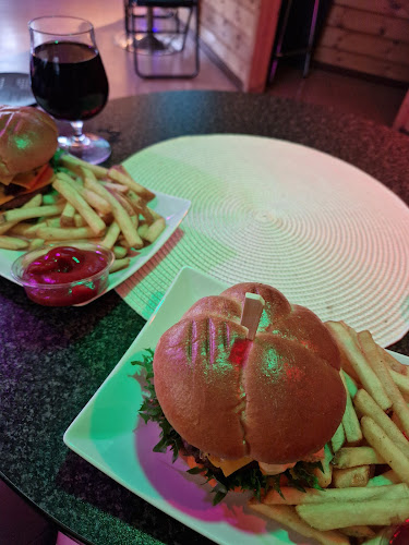 Opinii despre Pub Pikkumutteri în Mikkeli - Ravintola-ala