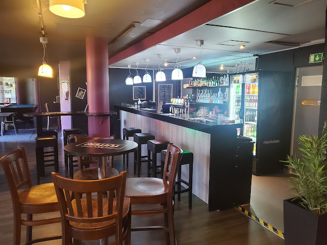 Comentarii opinii despre Bar Tuiteri