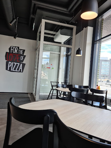 Pizza Hut Postipuisto - Ravintola-ala
