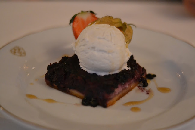 Ravintola Kolme Kruunua Open Times