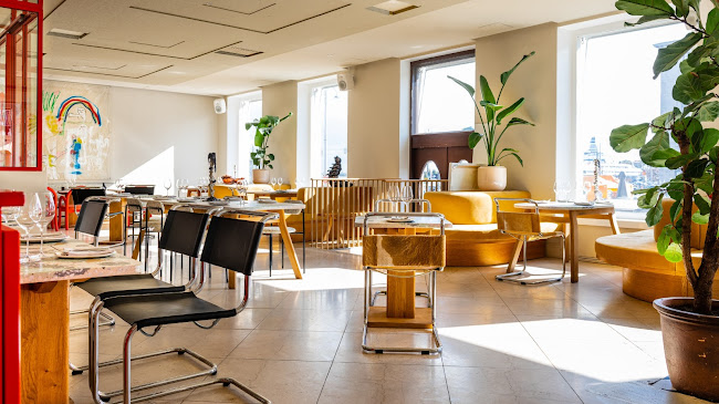 Pohjoisesplanadi 17, 00130 Helsinki