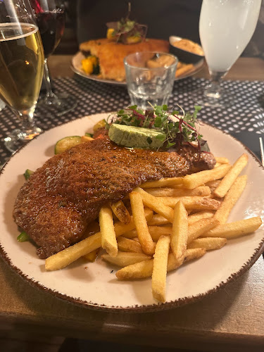 Medicin Man - Ravintola-ala