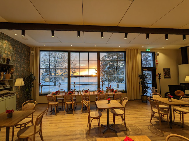 Comentarii opinii despre Makuliha Tilapuoti Cafe & Wine