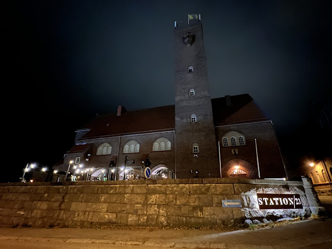 Comentarii opinii despre Station 23