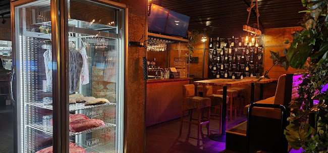 Opinii despre Lönkka Bull & Bottle în Helsinki - Ravintola-ala