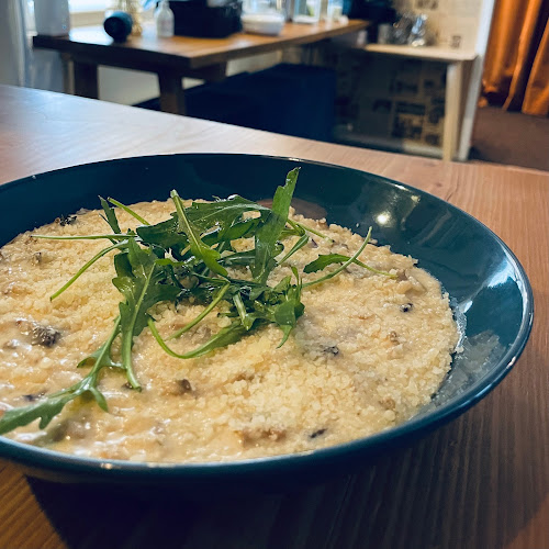 Comentarii opinii despre Festa Zannoni/Koto Zannoni