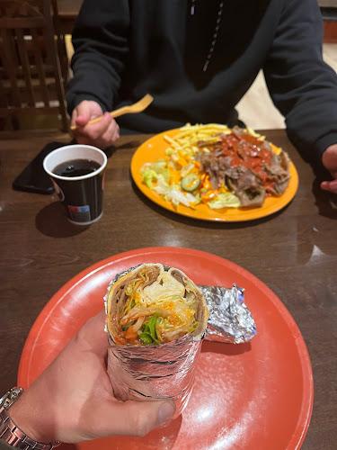 Axun Pizza & Kebab - Ravintola-ala