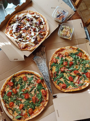 Opinii despre Restaurant Heinolan Pizza Kulma în Heinola - Ravintola-ala