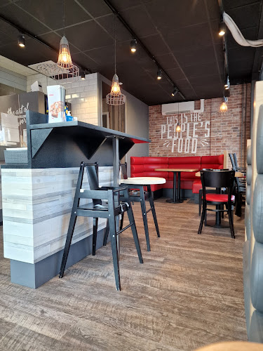 Pizza Hut Matinkylä Phone number