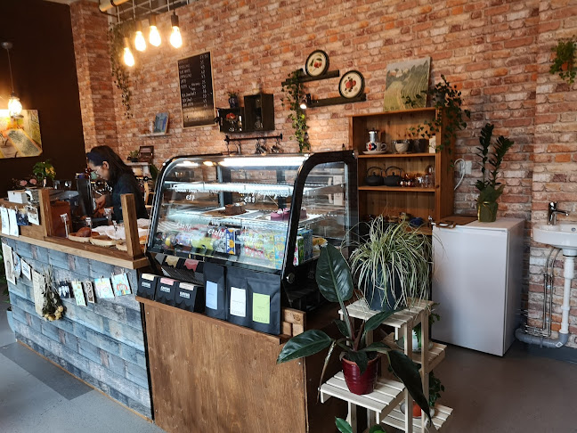 Yesterday Cafe Open Times
