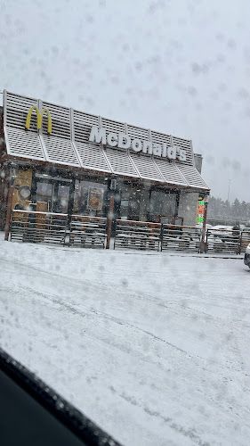 Comentarii opinii despre McDonald's Helsinki Kivikko