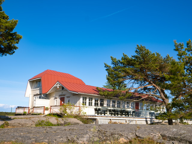 Kahvila Neljän tuulen tupa