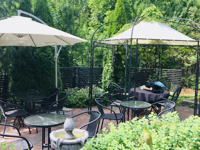 Kesäkahvila Salainen Puutarha - Turku