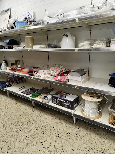 Kahvila & kirpputori Hannina