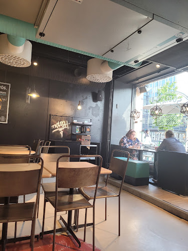 Opinii despre Social Burgerjoint Tampere în Tampere - Ravintola-ala