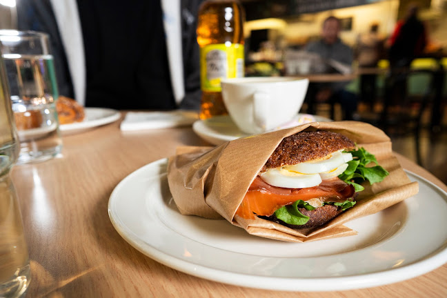 Opinii despre Presso Prisma, Joensuu în Joensuu - Ravintola-ala