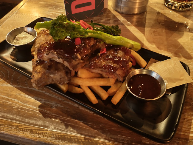 https://www.raflaamo.fi/fi/ravintola/vantaa/amarillo-flamingo-vantaa