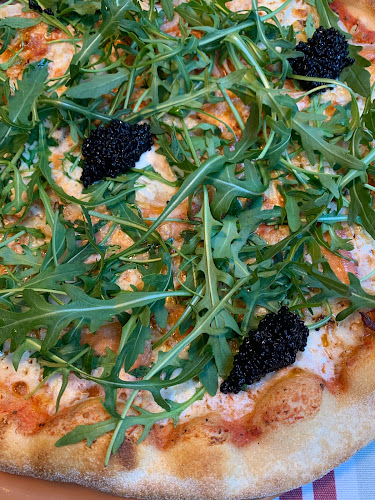 Opinii despre Classic Pizza Restaurant în Espoo - Ravintola-ala