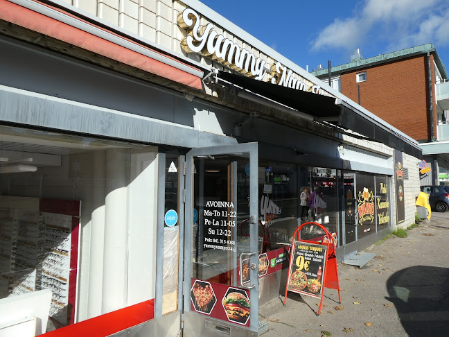 Yummy Nam pizza Bar - Lohja