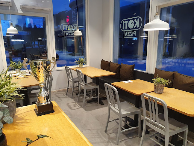 Opinii despre Kotipizza Sotkamo în Sotkamo - Ravintola-ala