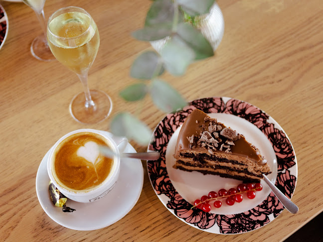 Kahvila-Ravintola Salacavala