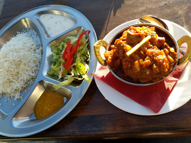 Everest Himal Nepalilainen Ravintola Rauma