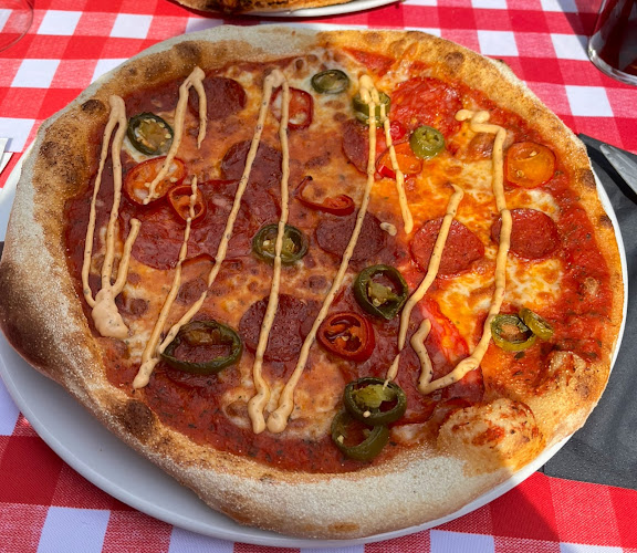 Pizzeria Bella Roma - Ravintola-ala