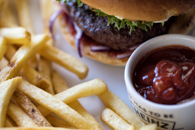 POP RAVINTOLA - pizza pop - brgr pop - bar & grill - - Ravintola-ala