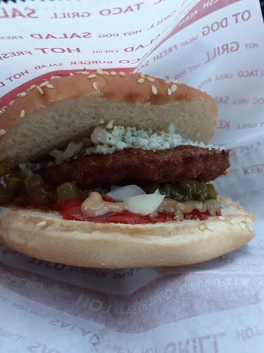 Comentarii opinii despre Iloinen Grilli Oy