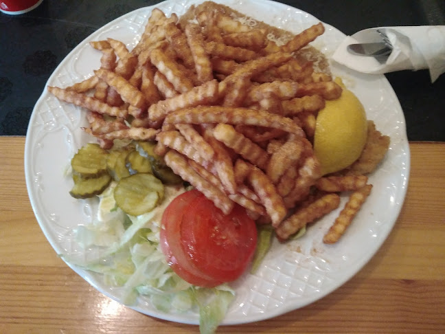 Restaurant Walls Open Times