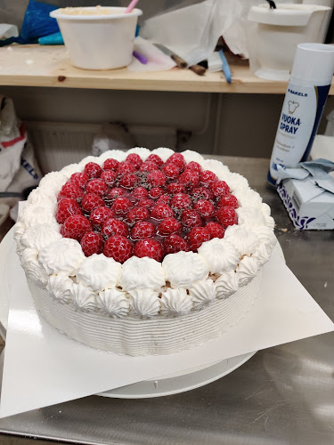 Pitopalvelu&Kotileipomo Holappa Oy Phone number