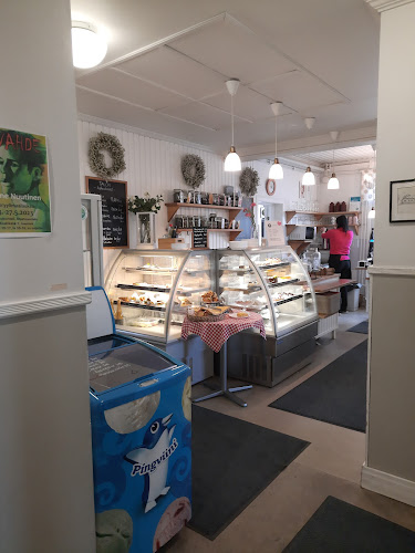 Kauppaneuvoksen kahvila - Ravintola-ala