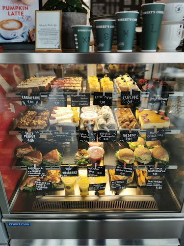Opinii despre Robert's Coffee Pietarsaari în Pietarsaari - Ravintola-ala