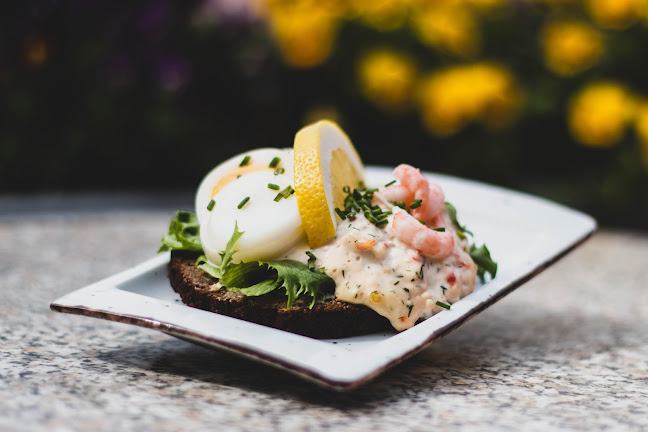 Comentarii opinii despre Café Tin Tin Tango