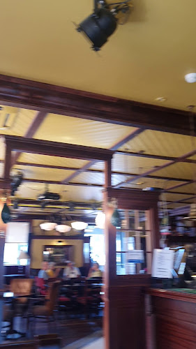 Sandy Kelt Irish Bar